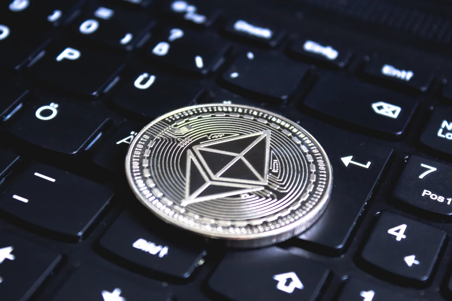 Ethereum (ETH)