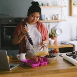 Beneficiile utilizarii unui aparat de vidat pentru cei care gatesc acasa